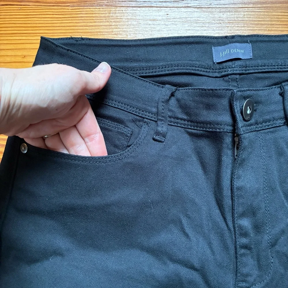 J. Jill Kick Flare Black Ankle Jeans, EUC, 8P